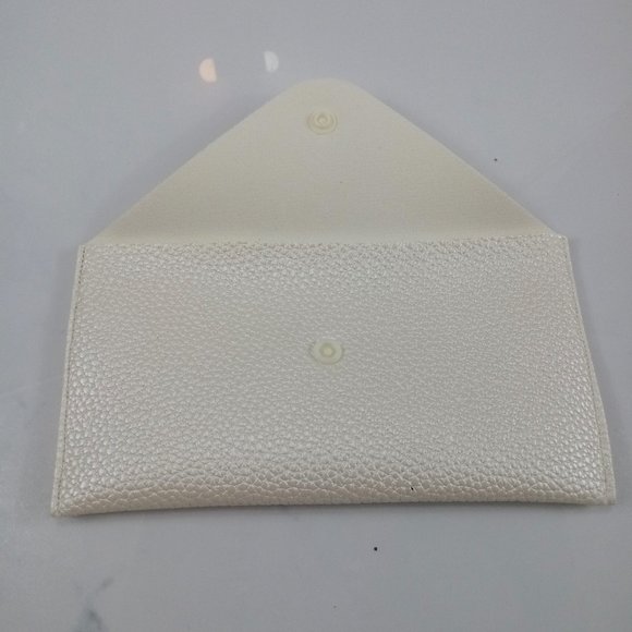 Glam Clutch Ivory Series - Picture 4 of 6
